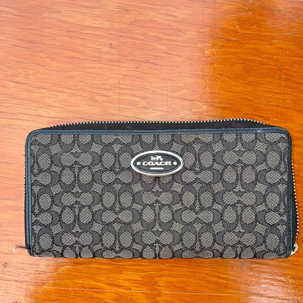 Coach Signature Black and Gray Zip Wallet